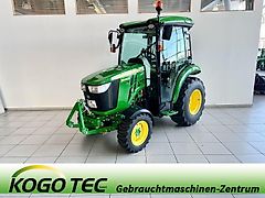 John Deere 3046R