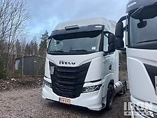 Iveco S-Way 460