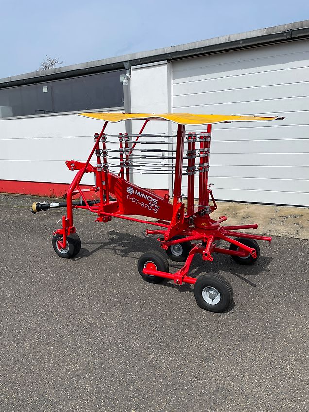 Minos Agri Schwader T-OT 370-9 **NEU**