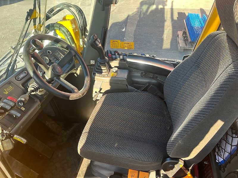 Wille 655 / MYYTY, sold