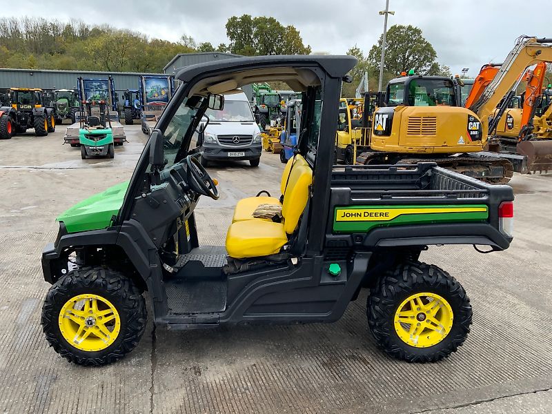 John Deere XUV 865M Gator (ST24539)