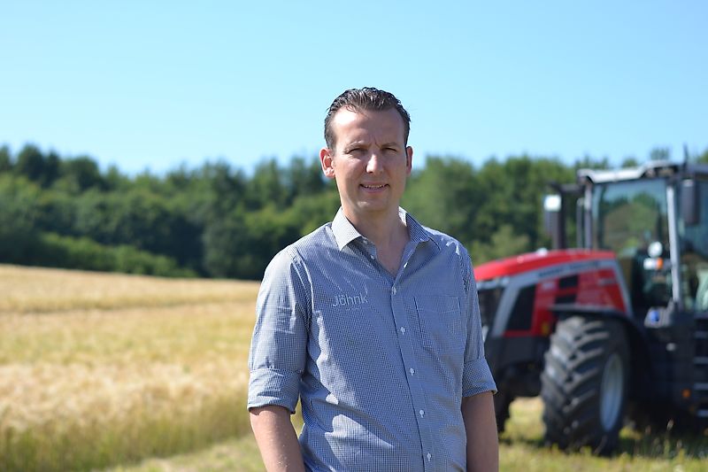 Temas kurun Bay Jens Pachan