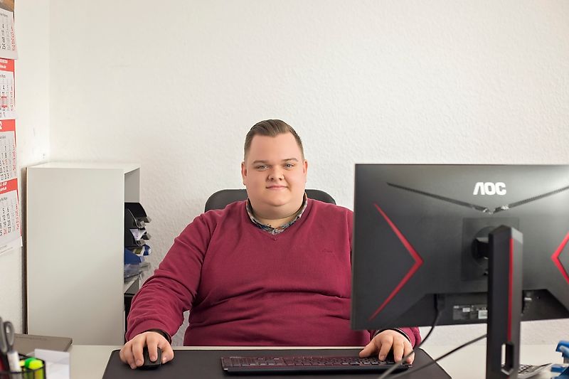 Temas kurun Bay Leon Baden