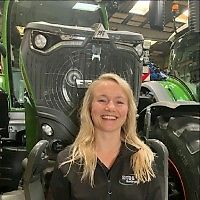 Temas kurun Bayan Emmely Birkballe