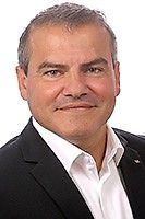 Temas kurun Ciro Micino