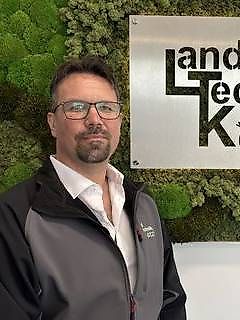 Temas kurun Bay Andreas Novacek