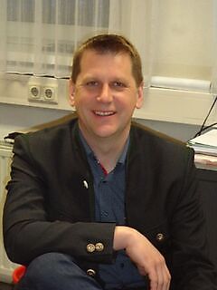 Temas kurun Bay Artur Mayr